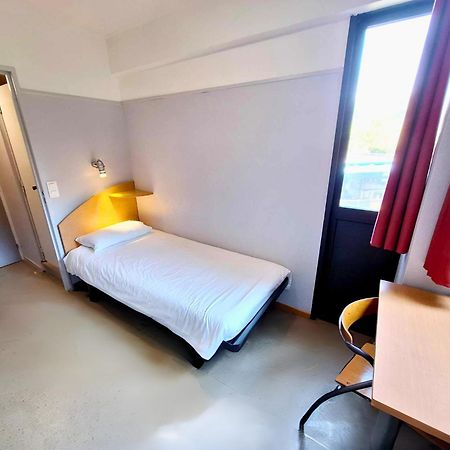 Hotel Cis De Champagne - Ethic Etapes Reims Exterior foto